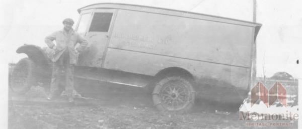 Reimer store truck stuck on way to Ste.Annes.jpg